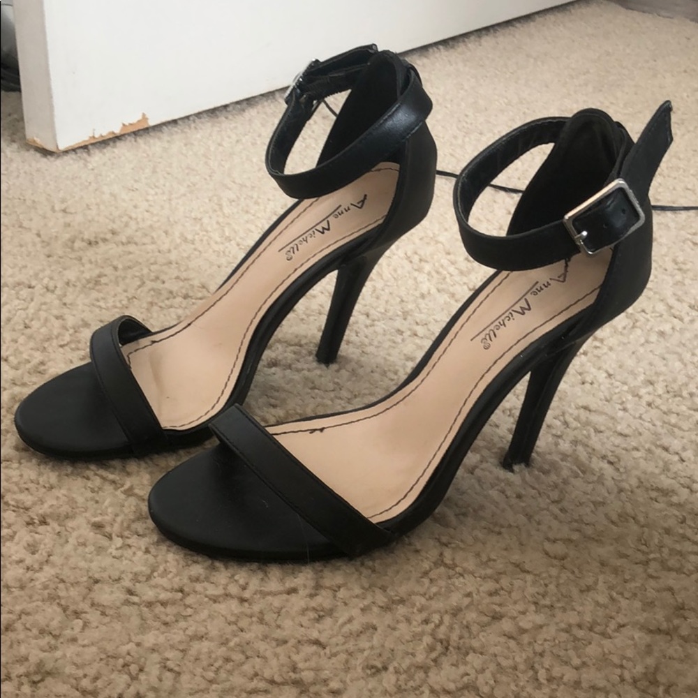 Black Strappy Heel